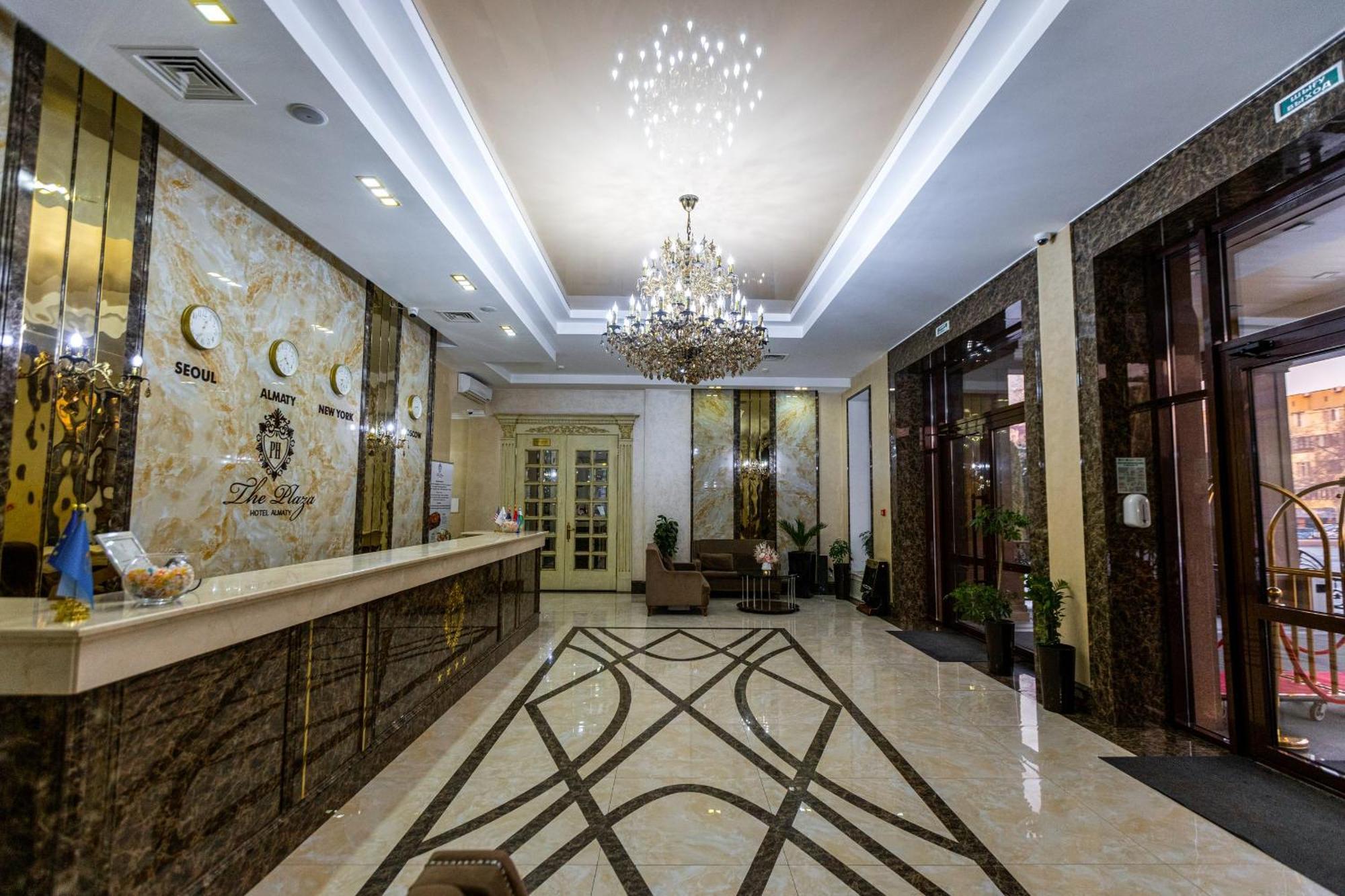 Plaza Hotel Almati Kültér fotó